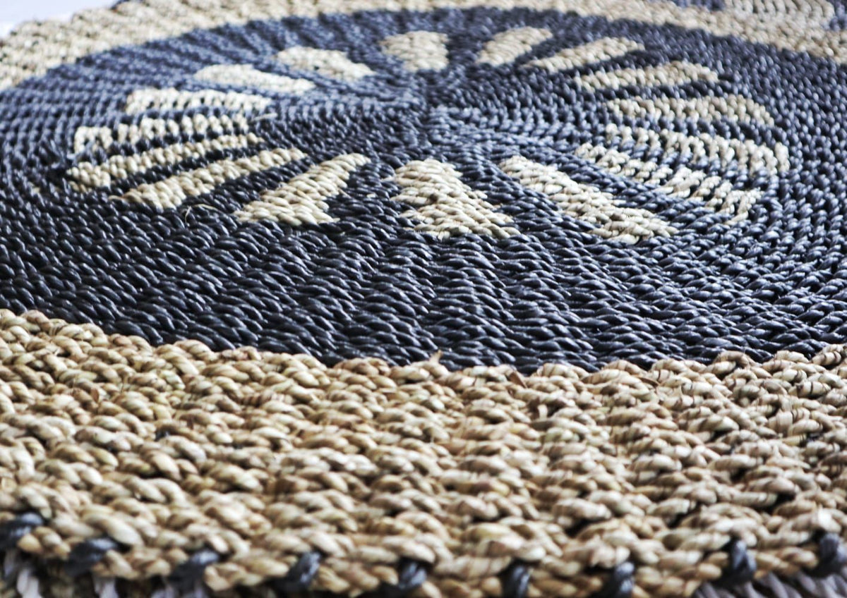 Neutral Round Seagrass Rug - Black & Tan - 1 metre
