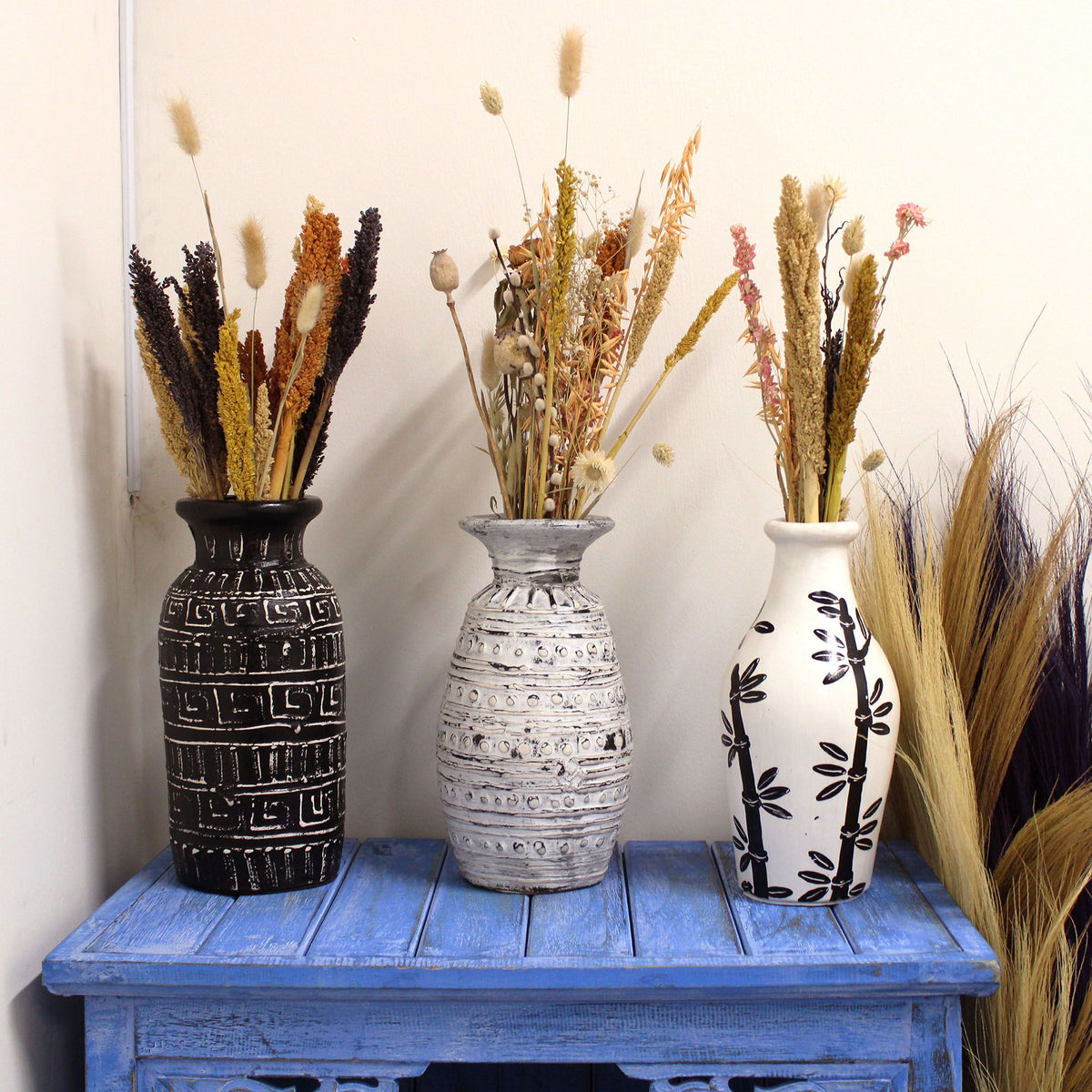 Bamboo Motif Ceramic Vase – Natural