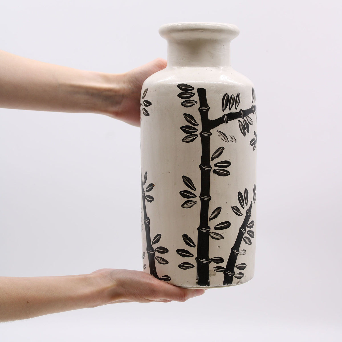Bamboo Motif Ceramic Vase – Natural